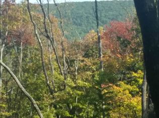 Whistling Winds Trl, Berkeley Springs, WV 25411