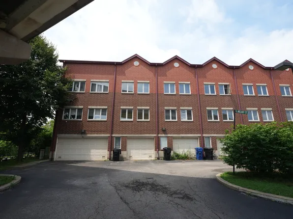1829 S Melody Ct, Chicago, IL 60616