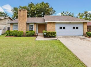 3810 Ruidosa Ave, Dallas, TX 75228