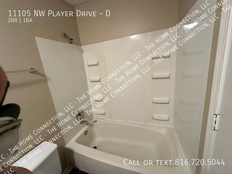 11105 NW Player Dr #D — Photo 8