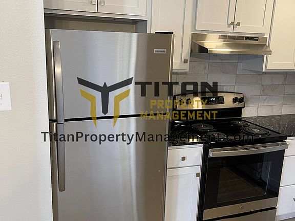 4th image of 305 E Narroway Unit A