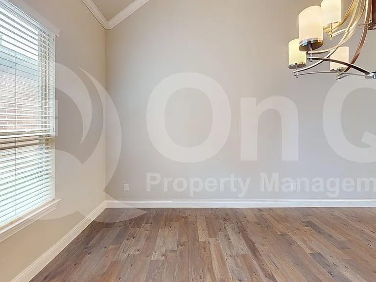 4213 Wellesley Ave — Photo 13