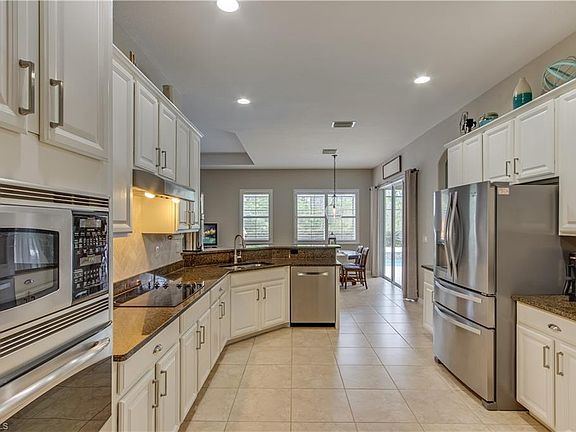 3rd image of 21711 Bella Terra Blvd
