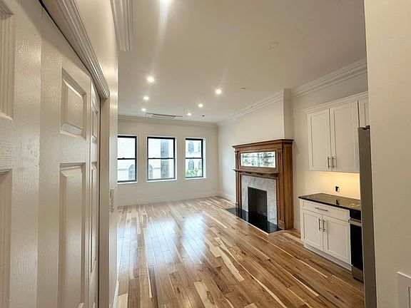 3rd image of 460 W 142nd St #4