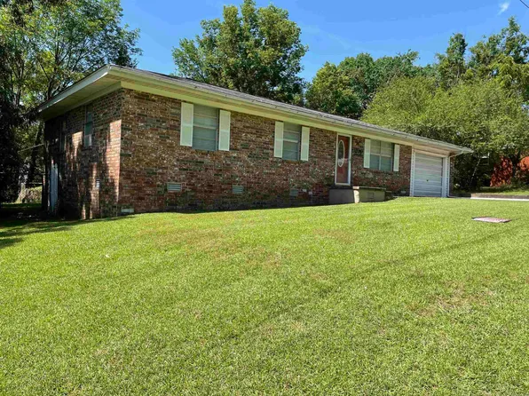 417 W Front St, Heber Springs, AR 72543