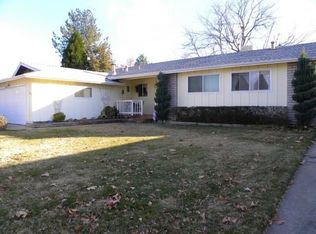 2055 Meadowbrook Dr, Redding, CA 96001