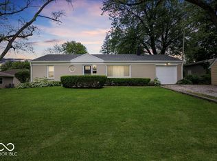 953 W Clinton St, Danville, IN 46122