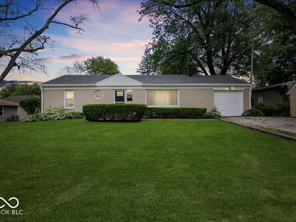 953 W Clinton St, Danville, IN 46122