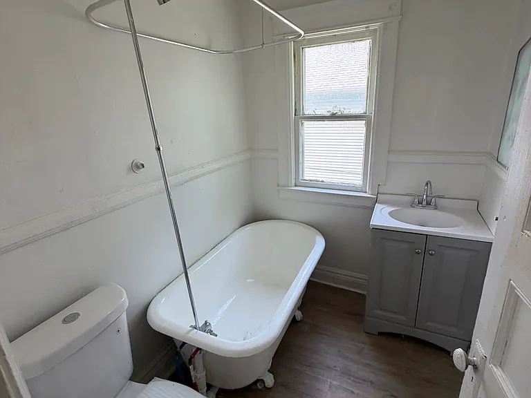 4 New York St #2 — Photo 7