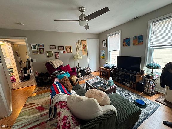 4th image of 3139 W 11th St