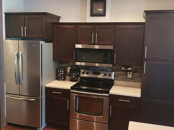 5th image of 212 Chapel Hill Dr