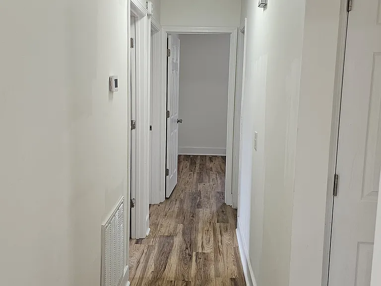 1613 Edgemore Rd — Photo 10