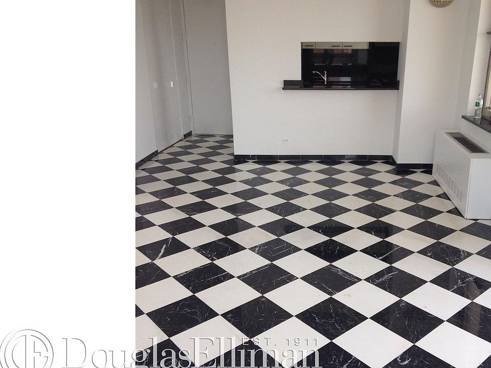 1st image of 200 E 89th St APT 26C