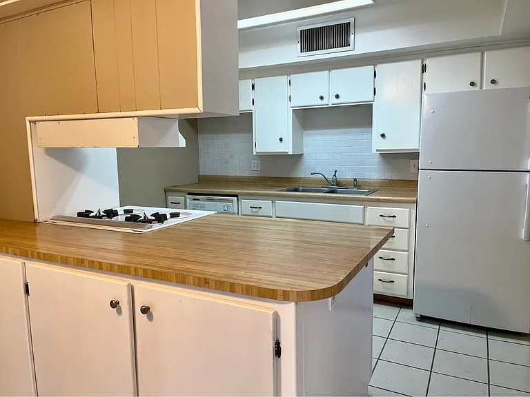 1412 W 6th Ave #1 — Photo 8
