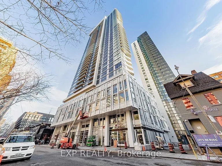77 Mutual St #2210 — Photo 1