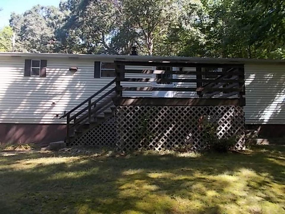 2nd image of 230 Second Crown Point Road
