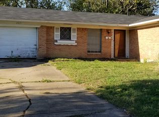2815 Cary Dr, Mesquite, TX 75150