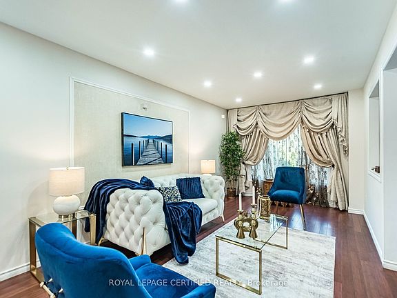 5th image of 251 Elgin Dr