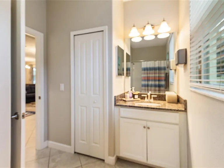 30841 Kelmin Ter — Photo 18