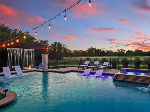 2851 Milsons Point Dr, Trophy Club, TX 76262