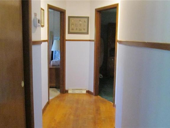 5th image of 3606 Griener St