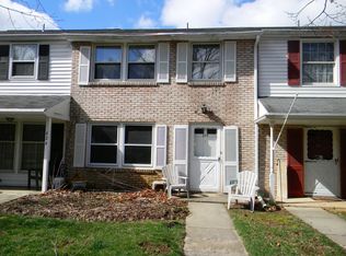 422 Amblewood Way, State College, PA 16803
