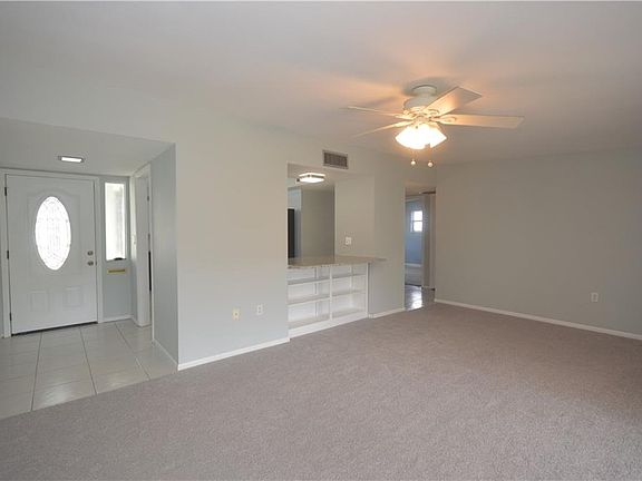 5th image of 1006 Beach Blvd