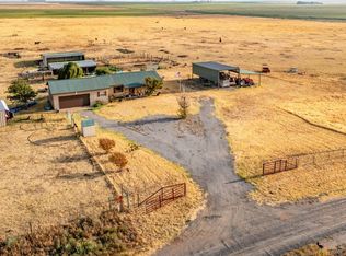 21834 E County Rd #176, Frederick, OK 73542