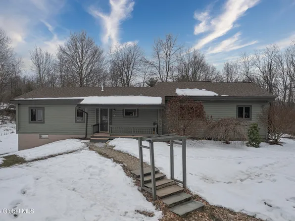 18 Brook Lane, Salem, NY 12865