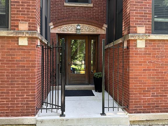 2nd image of 5869 N Glenwood Ave #3