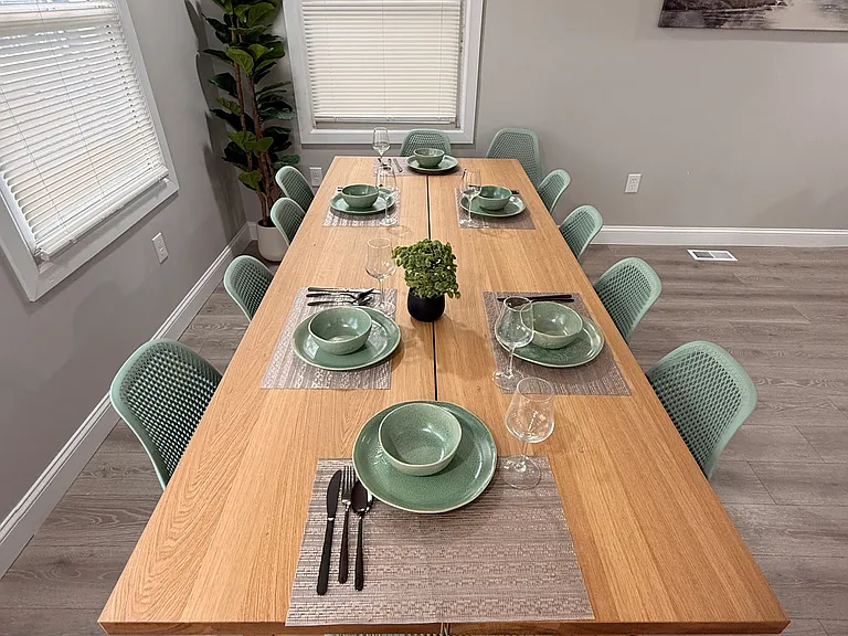 2 Roosevelt Dr #1 — Photo 11