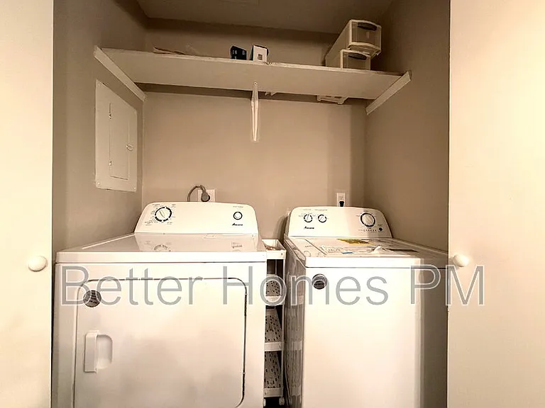 4840 N New Hope Rd #D — Photo 18