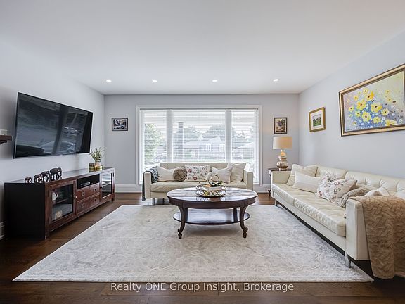 5th image of 150 Avondale Blvd