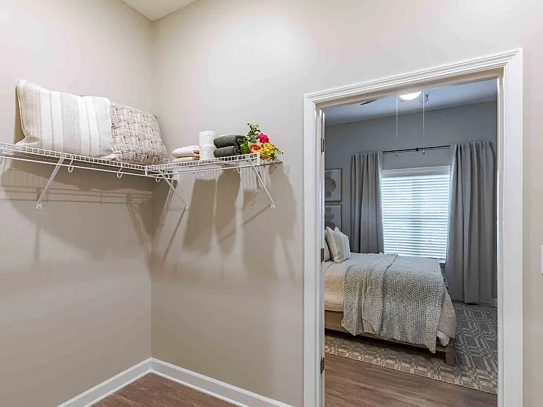 Crossing Pointe Senior Apartments — Photo 8