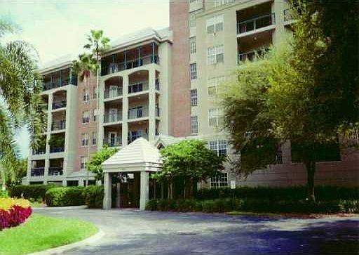 Terrific 2/2 5th Floor Condo in Harbour Court