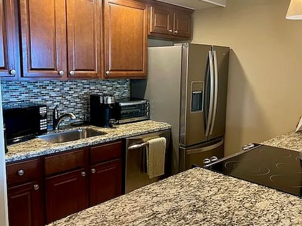 3600 N Ocean Dr APT 324, Riviera Beach, FL 33404