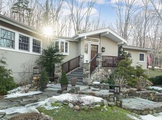 17 Hopp Ground Ln, Bedford, NY 10506