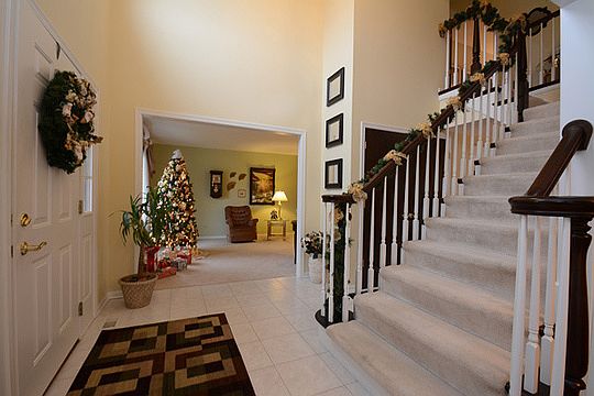3rd image of 12049 W Graceland Ct