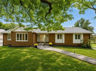 2343 Golfview Dr, Pittsburgh, PA 15241