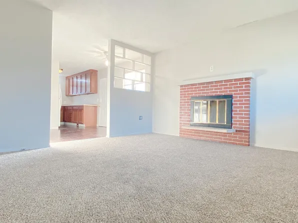 101 E 28th Ave, Bellevue, NE 68005