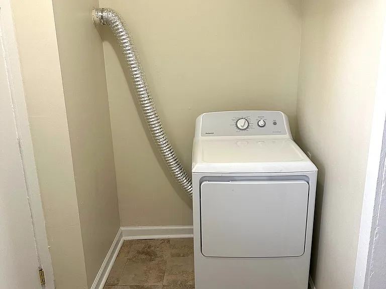 1st floor laundry
