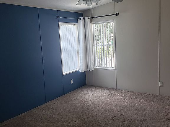 4th image of 36152 Citrus Blvd