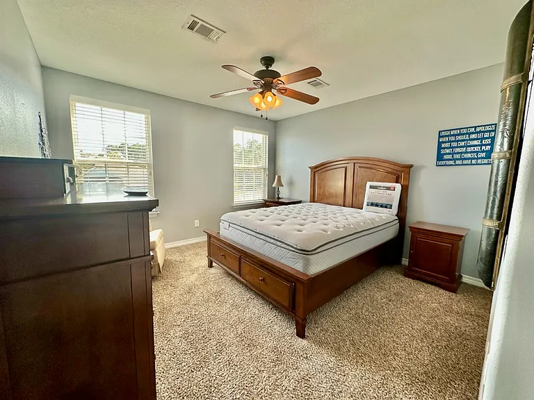 240 Water Oaks Loop — Photo 10