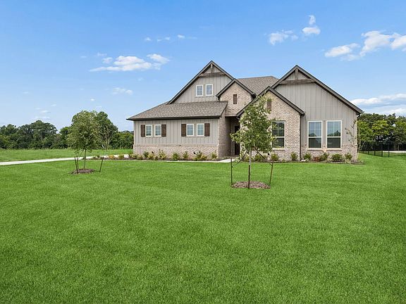 3rd image of 5012 Valley View Dr