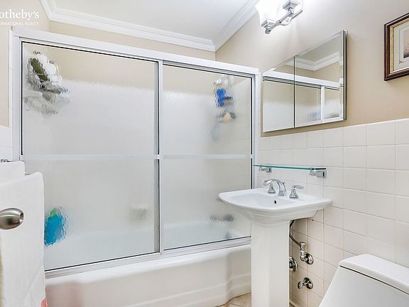 2nd image of 444 E 84th Street 5h #5H