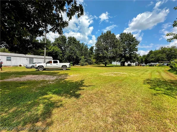 104285 S 4720th Rd, Muldrow, OK 74948
