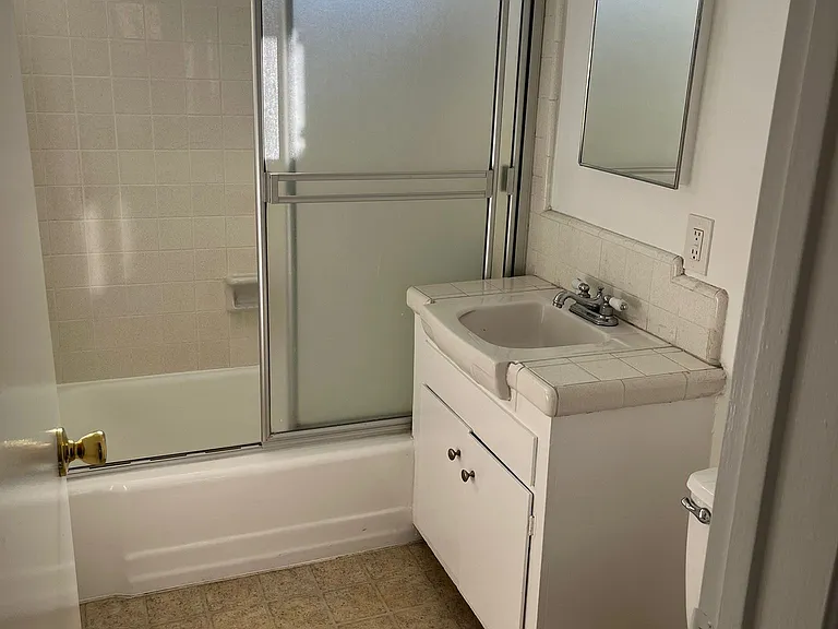 8315 W Manchester Ave #4 — Photo 11