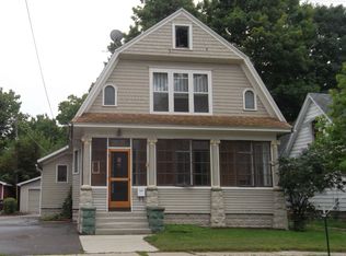 313 W Lovett St, Charlotte, MI 48813