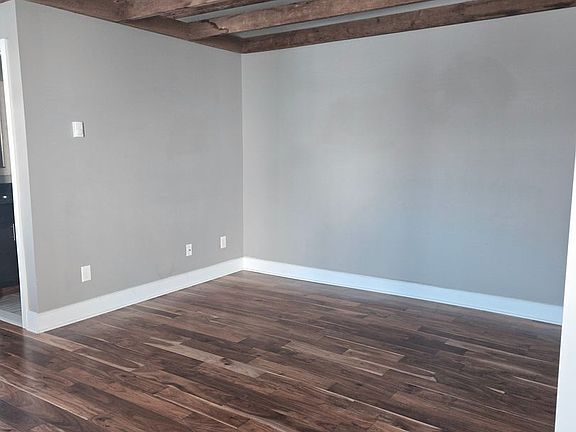 2nd image of 223 N 11th St #2R