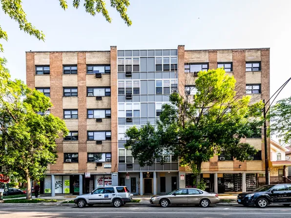 5870 W Lake